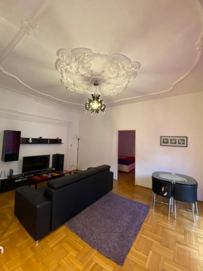 Promenade Guesthouse Near The Danube Budapeste Exterior foto