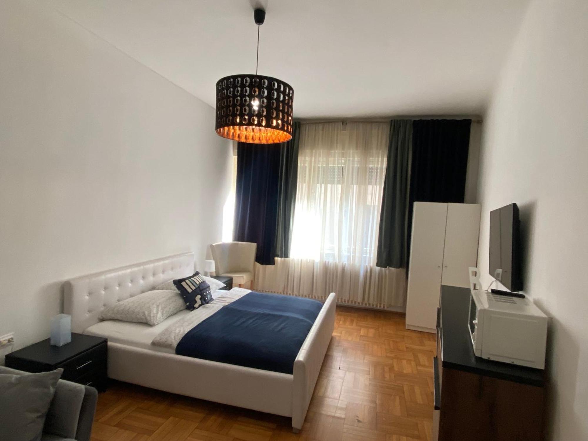 Promenade Guesthouse Near The Danube Budapeste Exterior foto