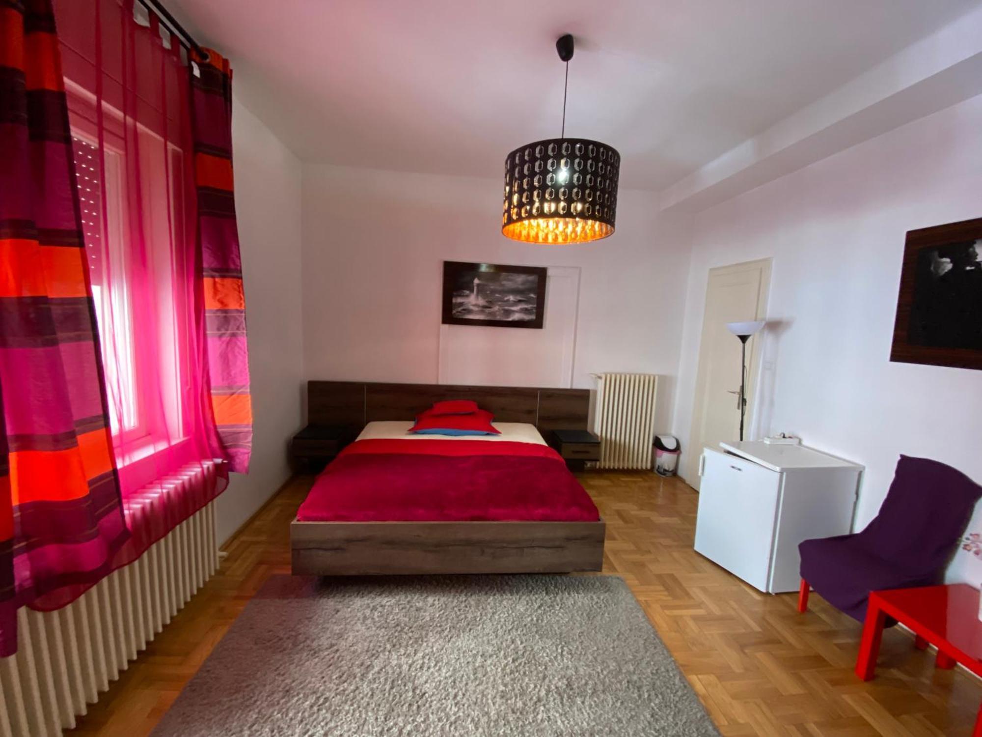 Promenade Guesthouse Near The Danube Budapeste Exterior foto